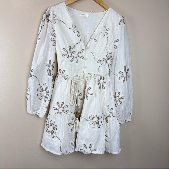 Camellia Embroidered Mini Dress Cream Tunic Style with Floral Embroidery Size M - Picture 2 of 14